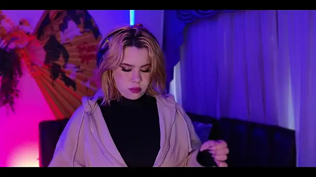 albaismynameX online show from 11/10/25, 12:15