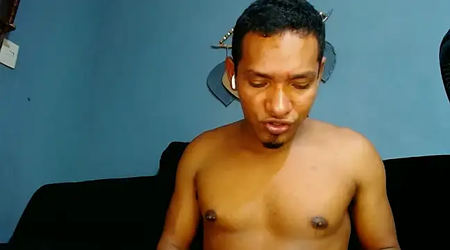 Grandeygruesa1 online show from 01/05/25, 06:45