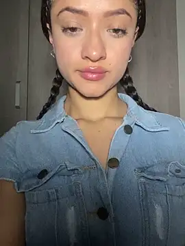 Alicia ALICIA online show from 12/23/24, 01:08