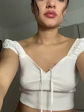 Alicia ALICIA online show from 01/04/25, 04:23