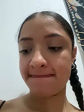 Alicia ALICIA online show from 01/10/25, 08:37