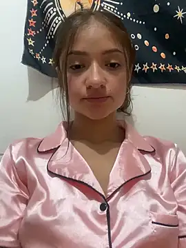 Alicia ALICIA online show from 02/06/25, 12:22