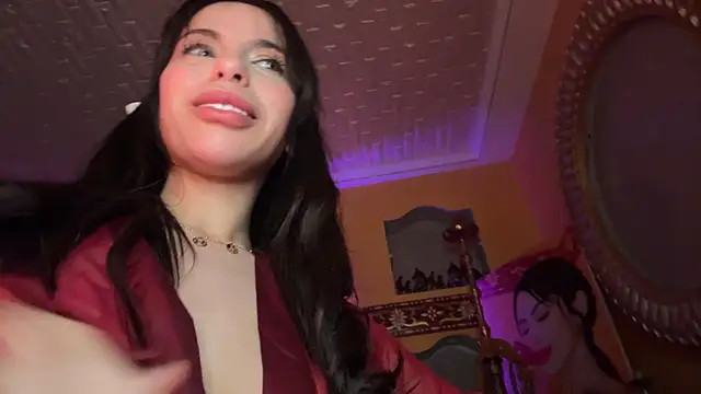 Snapshot of ORLA86 chatting on 02/16/25, 04:42 ORLA86 online show from 02/16/25, 04:42