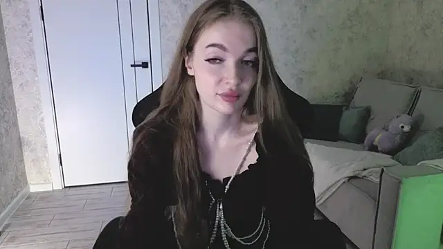 LissaCain online show from 05/10/26, 02:17