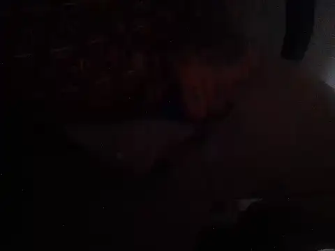 Snapshot of AlanDickson chatting on 09/23/25, 08:06 AlanDickson online show from 09/23/25, 08:06