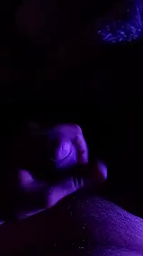 Snapshot of AlanDickson chatting on 10/13/25, 12:27 AlanDickson online show from 10/13/25, 12:27