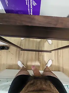 polla calientes47 online show from 09/29/25, 01:49