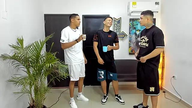 badguyss bisex online show from 11/25/25, 11:32