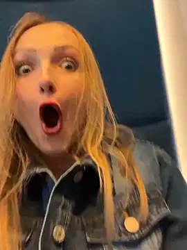 Snapshot of LadyTatiana_Madam chatting on 10/18/25, 01:45 LadyTatiana Madam online show from 10/18/25, 01:45