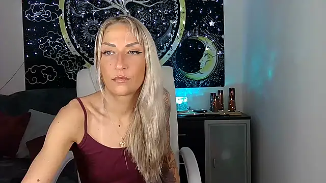 SexxyLiviaa online show from 02/24/25, 07:52