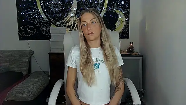 SexxyLiviaa online show from 10/13/25, 04:40