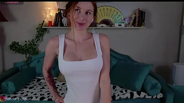 Neko Kimiko online show from 12/16/24, 12:06