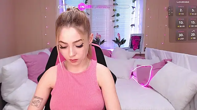 Snapshot of Tessa_Walker chatting on 01/22/25, 09:24 Tessa Walker online show from 01/22/25, 09:24