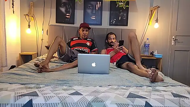 UncutToyBoy23cm online show from 01/09/26, 03:26