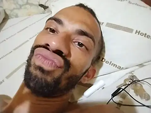 UncutToyBoy23cm online show from 01/19/26, 12:42