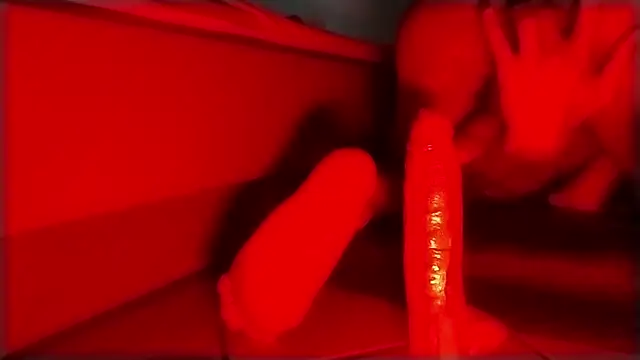 UncutToyBoy23cm online show from 02/17/26, 12:45