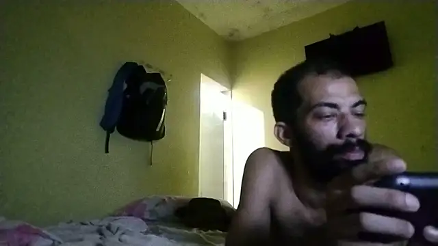 UncutToyBoy23cm online show from 04/14/26, 08:42