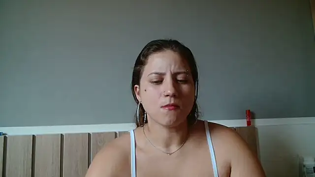 Snapshot of 520_Loirex_741 chatting on 02/18/25, 08:25 520 Loirex 741 online show from 02/18/25, 08:25
