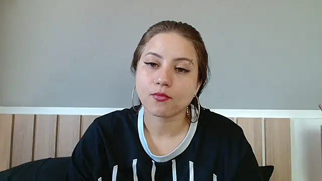 Snapshot of 520_Loirex_741 chatting on 09/14/25, 03:11 520 Loirex 741 online show from 09/14/25, 03:11