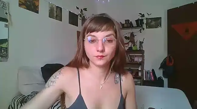Snapshot of SweetyBabyDemon chatting on 12/12/24, 12:12 SweetyBabyDemon online show from 12/12/24, 12:12