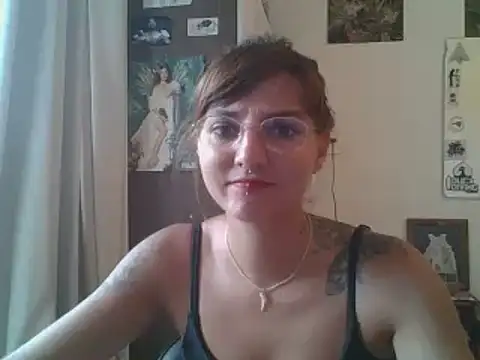Snapshot of SweetyBabyDemon chatting on 02/05/25, 09:40 SweetyBabyDemon online show from 02/05/25, 09:40