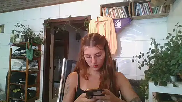 Snapshot of SweetyBabyDemon chatting on 01/11/26, 12:21 SweetyBabyDemon online show from 01/11/26, 12:21