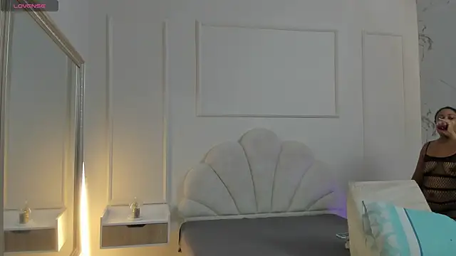 BrianaHazel online show from 06/24/26, 08:08