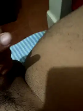 Snapshot of Gvngdvbbs chatting on 11/16/25, 02:00 Gvngdvbbs online show from 11/16/25, 02:00