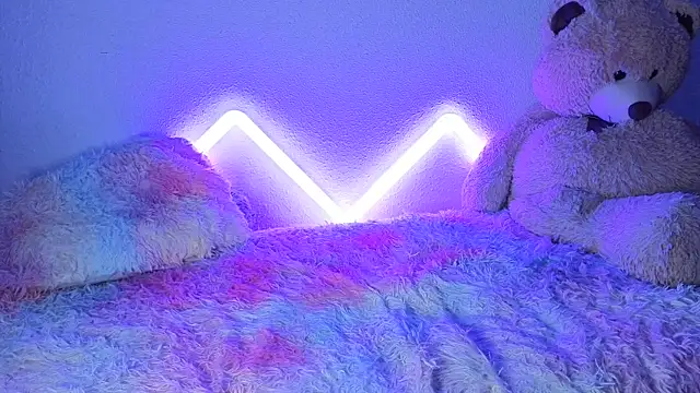 Snapshot of Dreamy_candy69 chatting on 03/17/26, 11:41 Dreamy candy69 online show from 03/17/26, 11:41