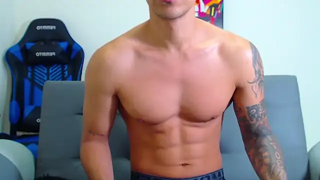 Tristan-bm online show from 01/28/25, 02:42