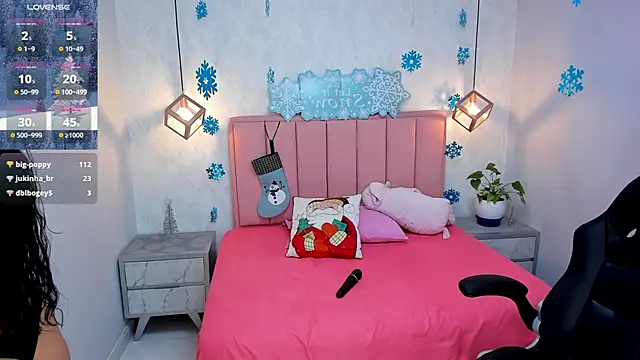 chelsyquinn online show from 12/23/24, 07:28