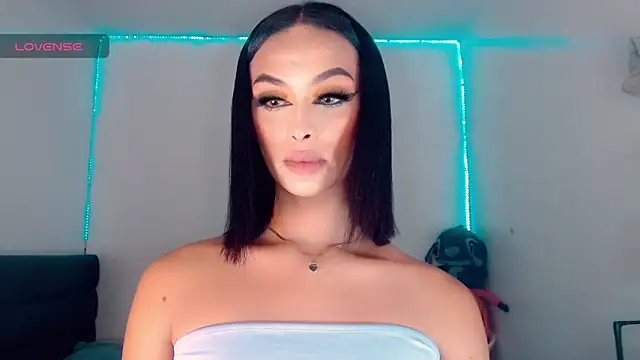  Riannagarcia  online show from 11/06/25, 05:19