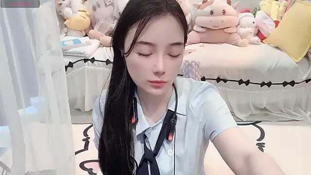 AKiKi711 online show from 05/03/26, 05:13