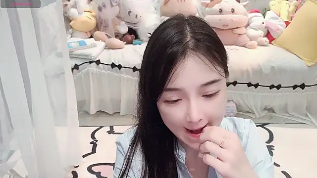 AKiKi711 online show from 05/04/26, 03:08