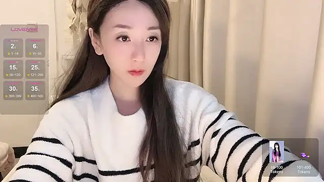 Snapshot of NIna-7 chatting on 01/29/25, 11:09 NIna-7 online show from 01/29/25, 11:09