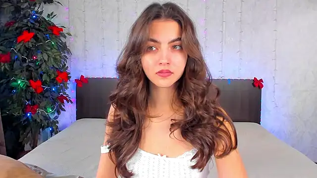 Milana Crystal  online show from 01/28/25, 08:25