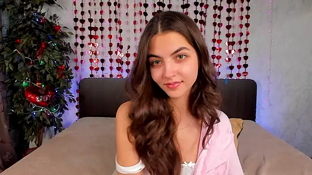 Milana Crystal  online show from 02/10/25, 11:25