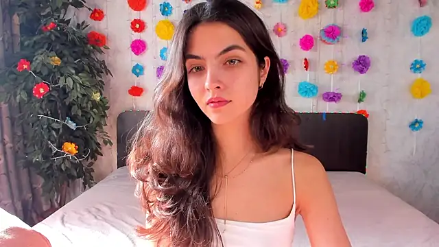 Milana Crystal  online show from 03/09/25, 11:25