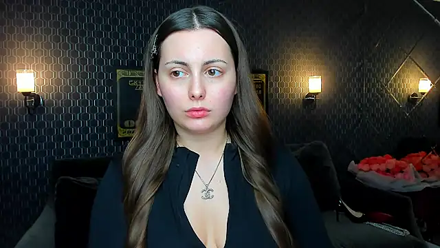 Snapshot of _extraterrestrial_ chatting on 10/07/25, 05:10 extraterrestrial online show from 10/07/25, 05:10