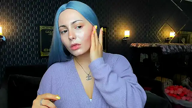 Snapshot of _extraterrestrial_ chatting on 10/16/25, 02:51 extraterrestrial online show from 10/16/25, 02:51