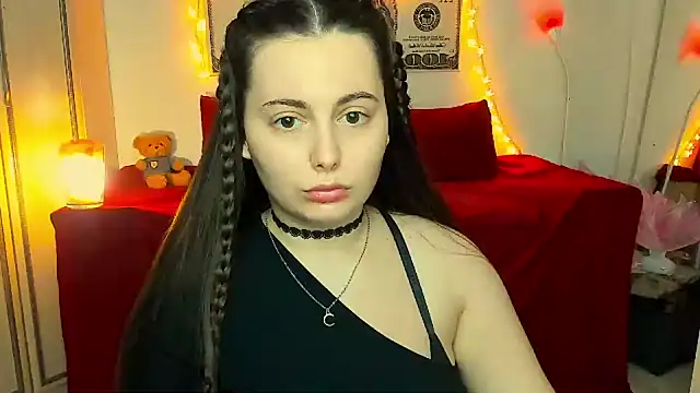 Snapshot of _extraterrestrial_ chatting on 06/22/26, 10:29 extraterrestrial online show from 06/22/26, 10:29
