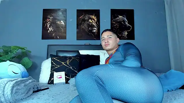 francesco evan online show from 11/04/25, 09:47