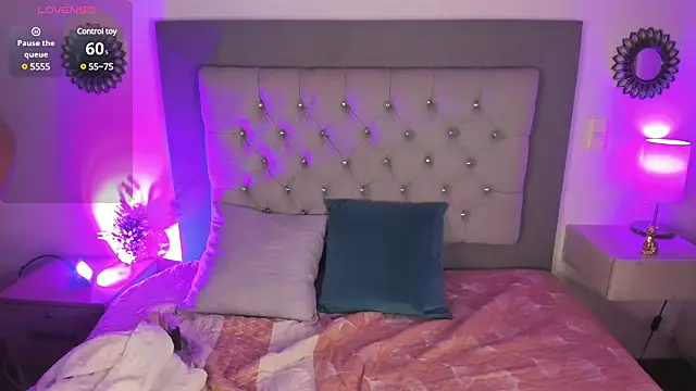 Snapshot of Kylie2211 chatting on 02/24/25, 09:21 Kylie2211 online show from 02/24/25, 09:21