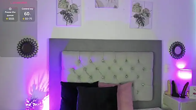 Snapshot of Kylie2211 chatting on 03/02/25, 12:01 Kylie2211 online show from 03/02/25, 12:01