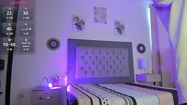 Snapshot of Kylie2211 chatting on 03/05/25, 12:22 Kylie2211 online show from 03/05/25, 12:22