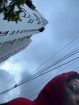 Snapshot of Kylie2211 chatting on 03/20/25, 11:05 Kylie2211 online show from 03/20/25, 11:05