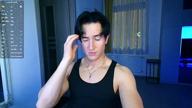 Snapshot of ChristianLevine_ chatting on 05/17/26, 08:16 ChristianLevine online show from 05/17/26, 08:16