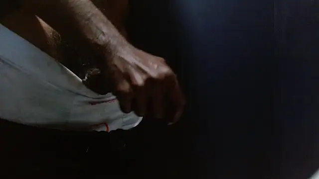 Snapshot of phbbcsham chatting on 01/08/25, 06:20 phbbcsham online show from 01/08/25, 06:20