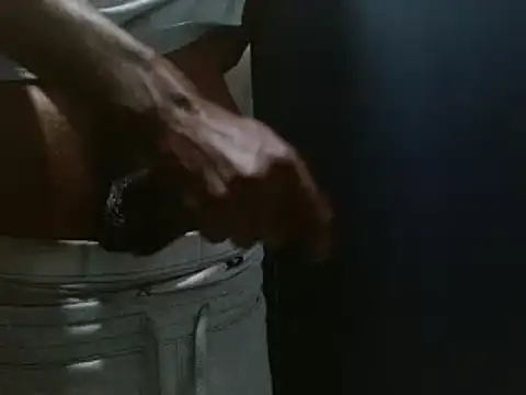 Snapshot of phbbcsham chatting on 02/14/25, 04:15 phbbcsham online show from 02/14/25, 04:15