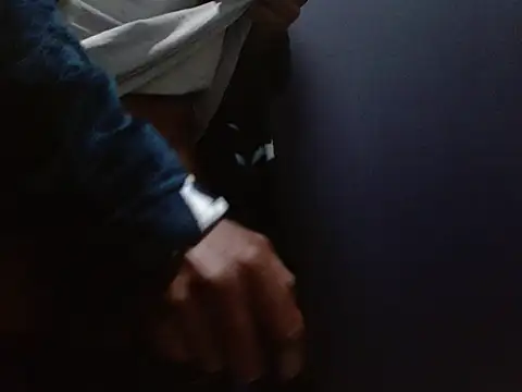 Snapshot of phbbcsham chatting on 11/21/25, 06:17 phbbcsham online show from 11/21/25, 06:17